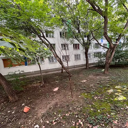 Garsoniera Langa Spital Bagdasar,obregia Si Institutul Pentru Ordine Publica Nu Ofer Factura Apartment Bucharest